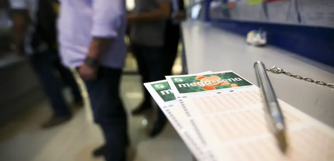 Mega-sena acumula novamente e prêmio vai a R$ 100 milhões