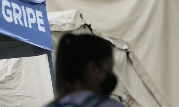 Casos de síndrome respiratória aguda grave aumentam em dez estados