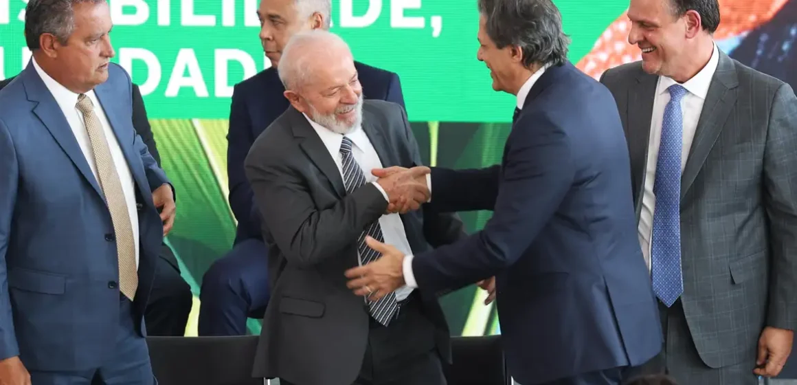 “País jamais será irresponsável do ponto de vista fiscal”, diz Lula