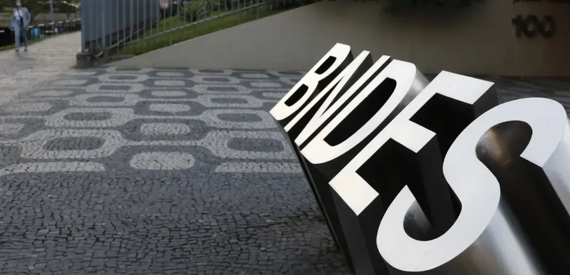 BNDES vai disponibilizar R$ 66,5 bilhões para Plano Safra 2024/2025
