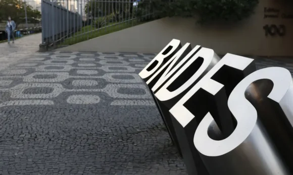 BNDES vai disponibilizar R$ 66,5 bilhões para Plano Safra 2024/2025