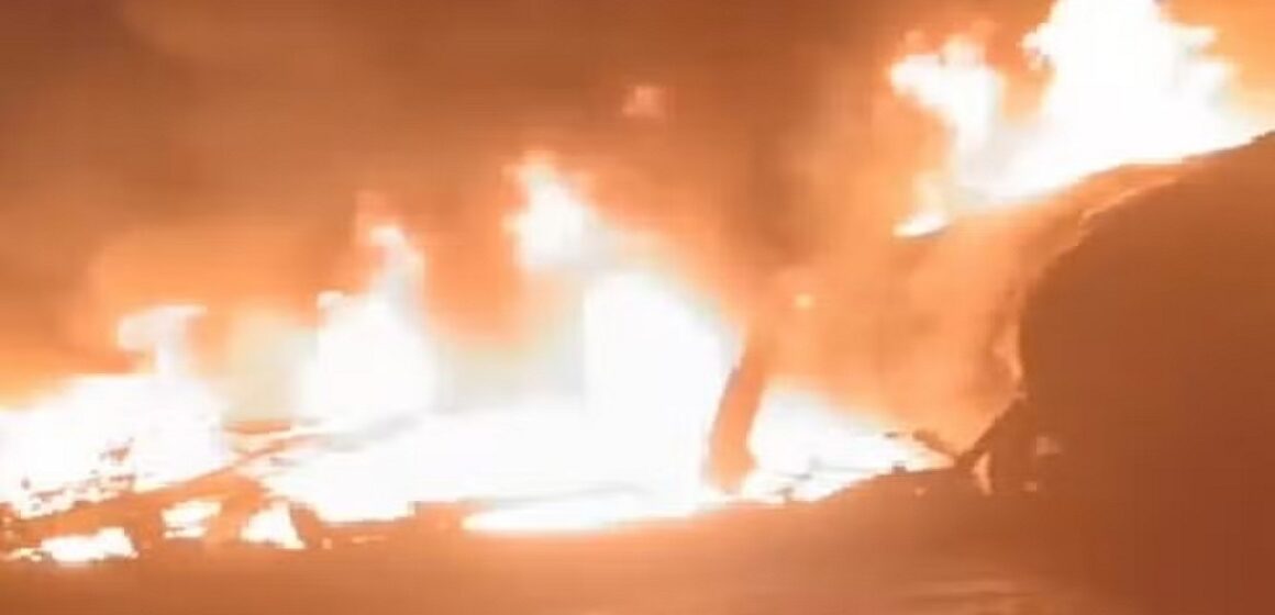 Em Itaituba, uma pessoa morre carboniza em explosão de caminhão-tanque na BR-230