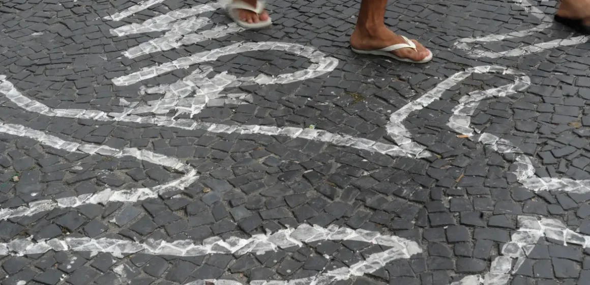 Mortes violentas no Brasil diminuem 3,4% em 2023