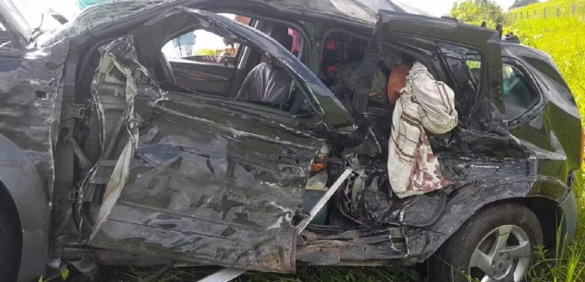 Em Tracuateua, batida entre dois carros deixa pessoas gravemente feridas na BR-308
