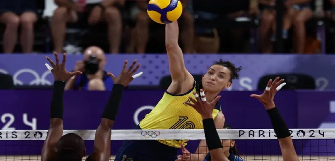 No vôlei feminino, Brasil vence a República Dominicana e avança para a semifinal em Paris 2024