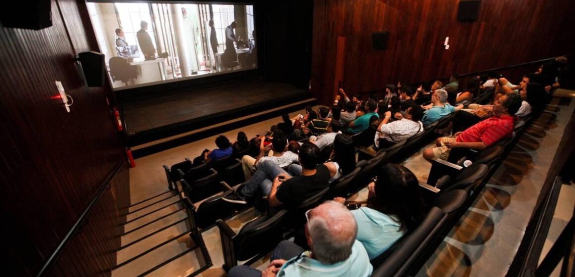Cine Líbero Luxardo realiza sessões paralelas gratuitas no mês de agosto