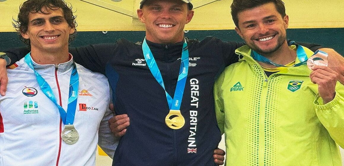Pepê Gonçalves é bronze na Copa do Mundo de Canoagem Slalom