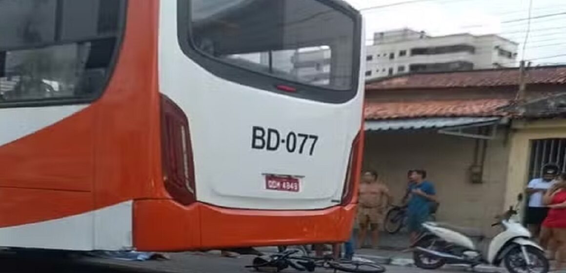 Acidente com ônibus em Belém deixa um ciclista morto