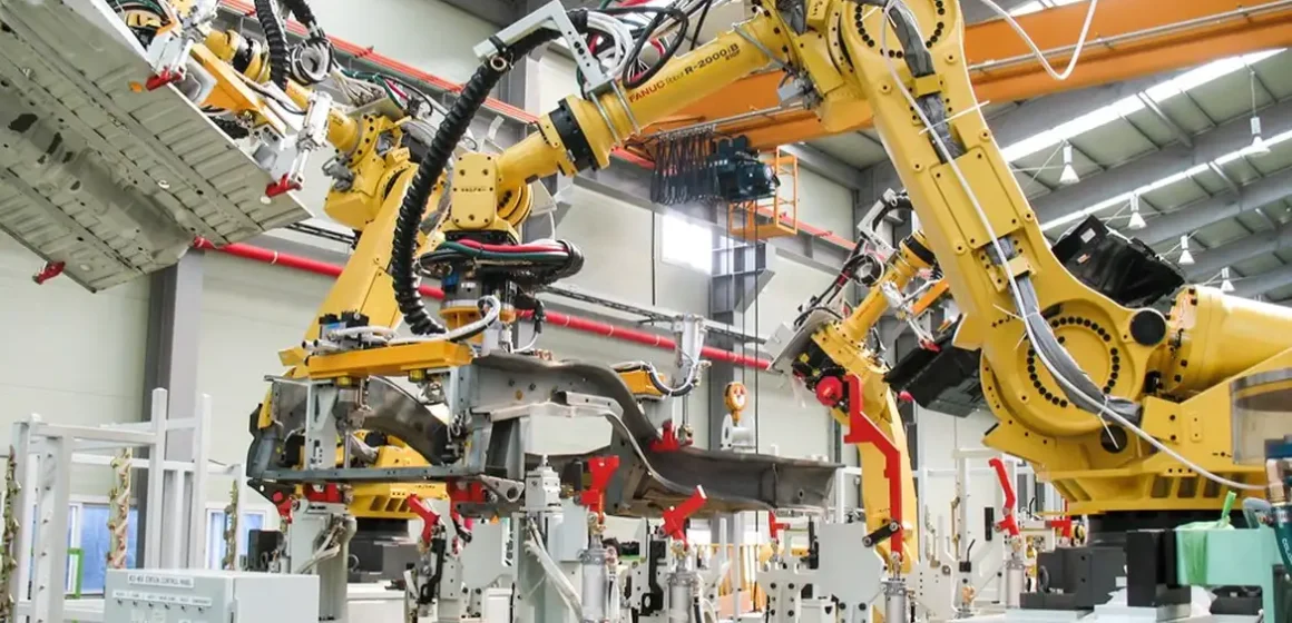 robos_industriais Confiança do empresário da indústria sobe pelo segundo mês consecutivo