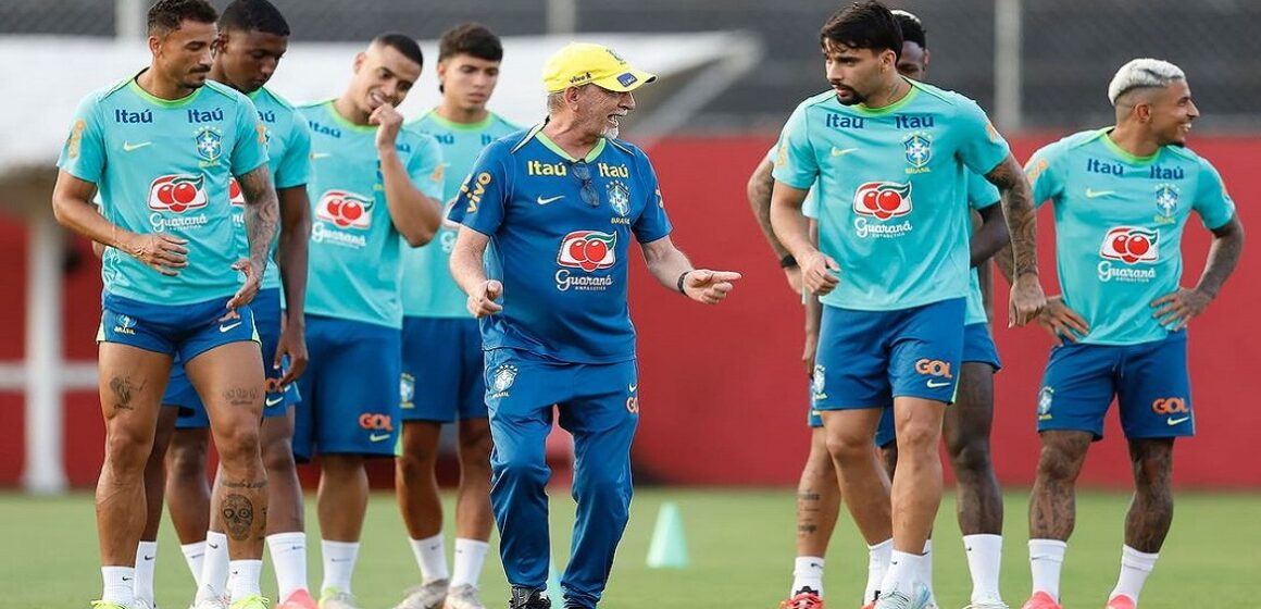 Brasil enfrenta o Uruguai nesta terça pelas Eliminatórias