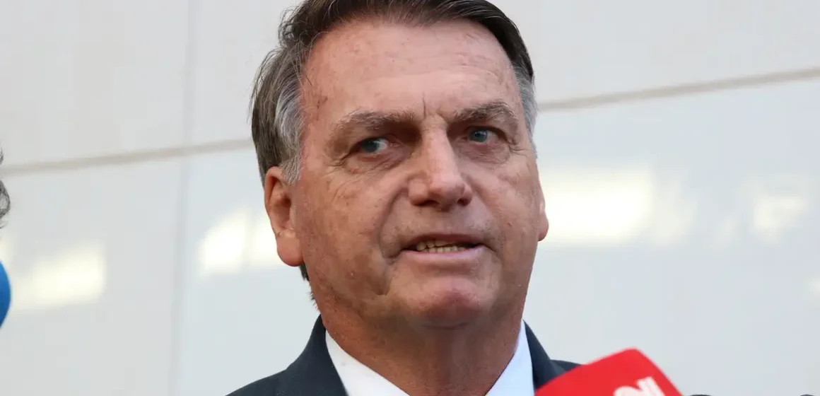 PF: Bolsonaro deixou país para evitar prisão e esperar desfecho do 8 de janeiro