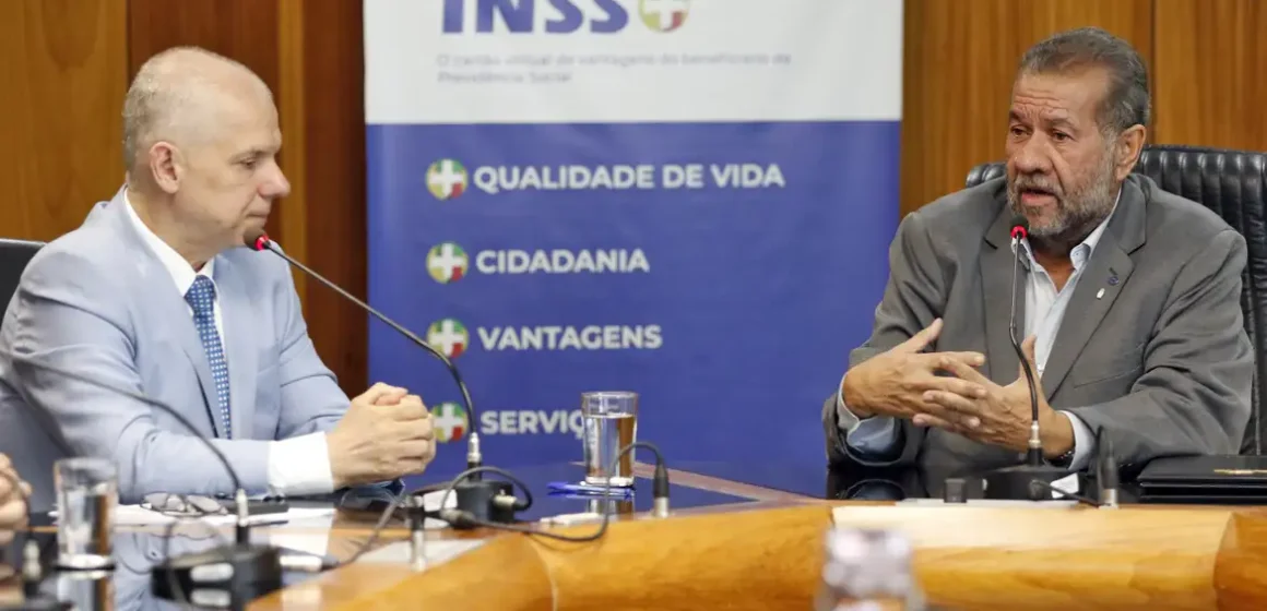 Novo cartão do INSS permite antecipar R$ 150 do benefício sem juros