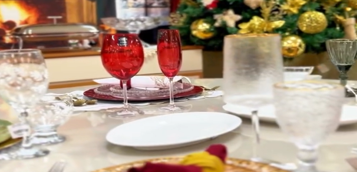 Captura de tela 2024-12-23 093128 Eletromóveis tem as melhores mesas para o seu Natal