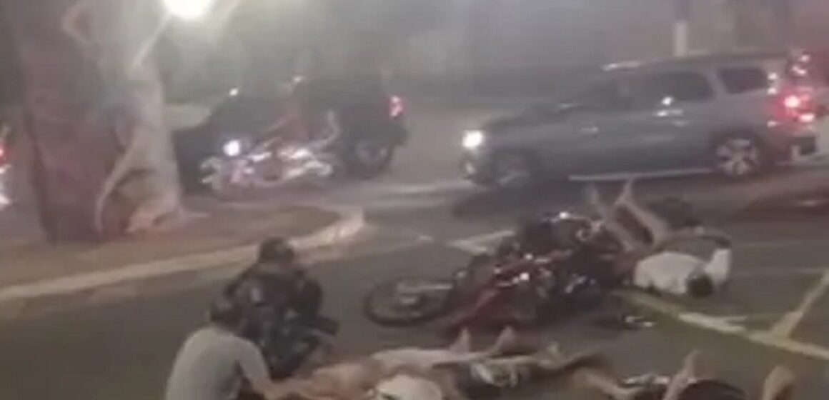 Quatro pessoas ficam feridas durante acidente entre motocicletas em Belém
