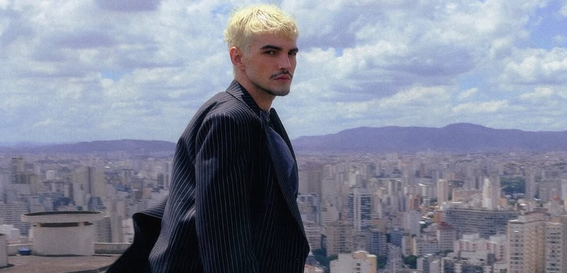 Snapinst.app_474799308_18486563557000257_3166124703620557714_n_1080 Cantor Jão dá pausa na carreira para cuidar da saúde emocional