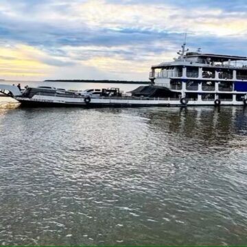 Piratas atacam balsa que seguia do Amapá para o Pará