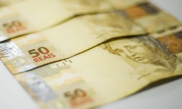 Paraenses endividados que podem receber R$ 100 de ‘Auxílio-Dívida’ somam 1,9 milhão