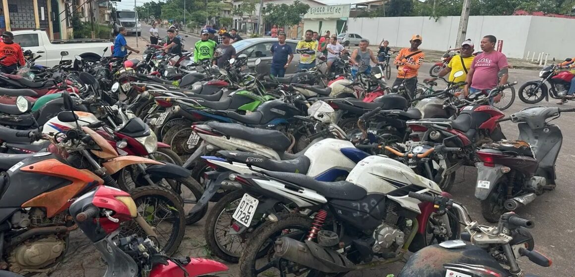 Em Igarapé-Miri, mais de 330 veículos apreendidos são entregues pela Polícia Civil para leilões