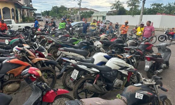 Em Igarapé-Miri, mais de 330 veículos apreendidos são entregues pela Polícia Civil para leilões