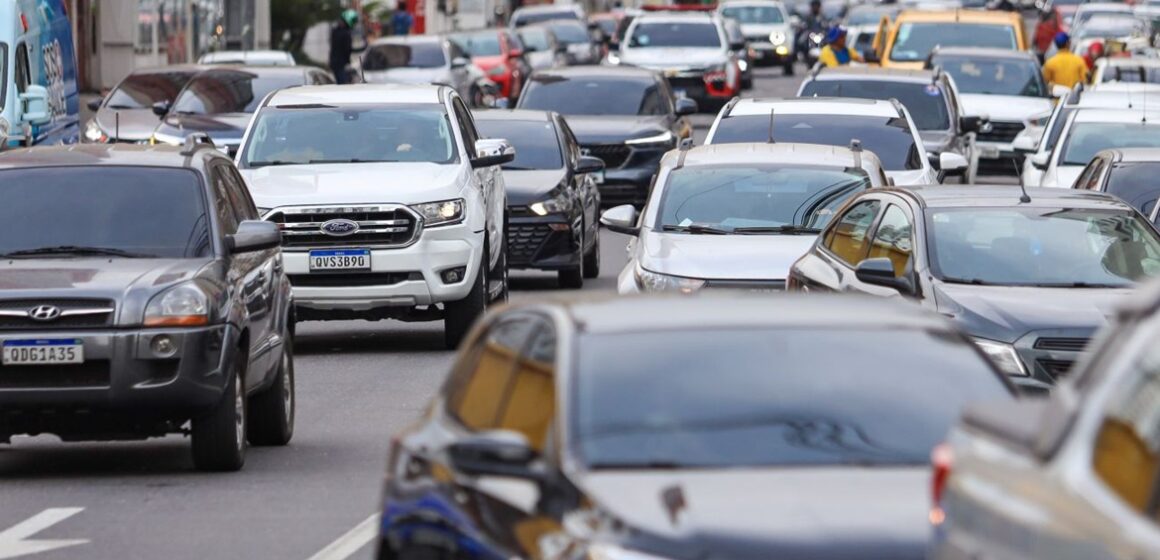 Até o dia 11 de fevereiro descontos do IPVA para veículos com final de placas 72 a 92  