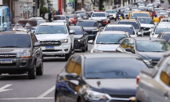 20940_77d563d5-8596-c8c1-ab4f-88cf64a8e046 Até o dia 11 de fevereiro descontos do IPVA para veículos com final de placas 72 a 92