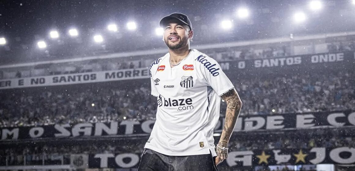 Santos atrai mais de 20 mil associados e se destaca nas mídias sociais após a chegada de Neymar