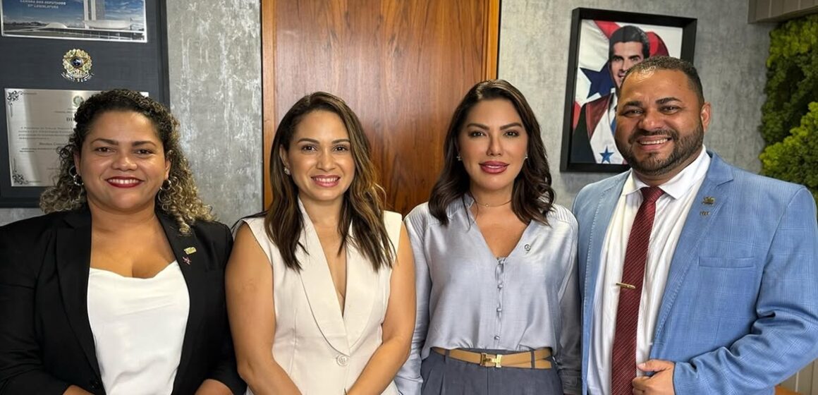 Renilce Nicodemos recebe lideranças paraenses