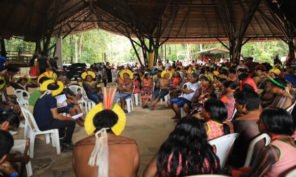 Governo do Pará e representantes de mais de 30 etnias debatem a Política Estadual de Educação Escolar Indígena