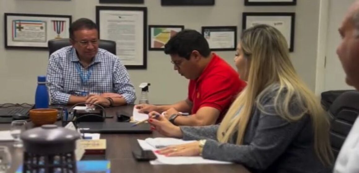 José Fernando em reunião da diretoria da Cosanpa