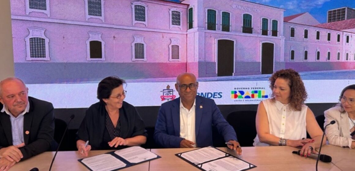 UFPA e BNDES firmam parceria para estabelecer a Casa BNDES durante a COP30, no complexo de Mercadários, em Belém