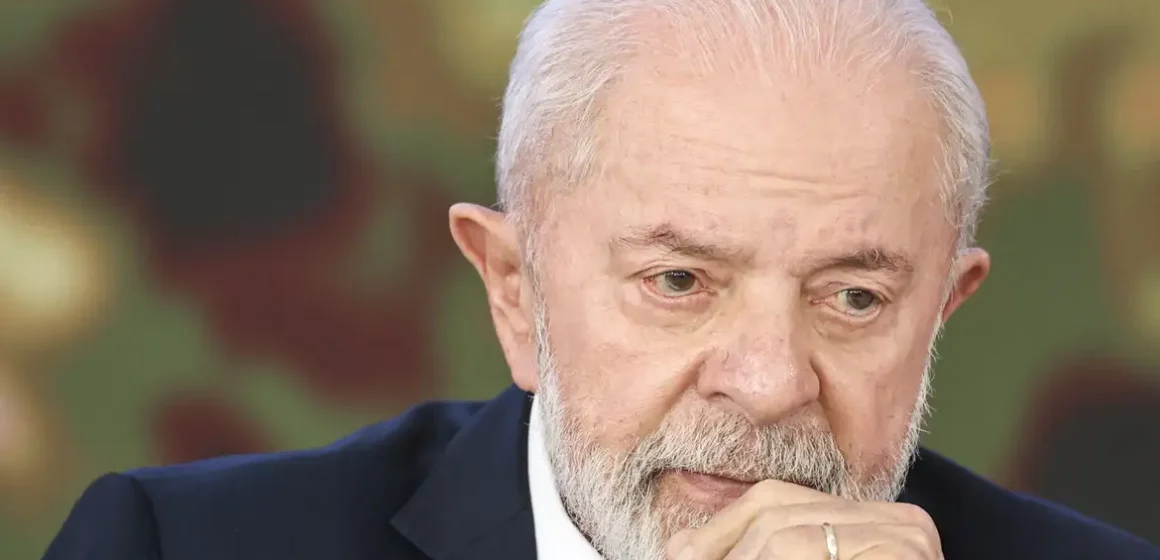 Lula diz que ampliação da faixa de isenção do IR é justiça social