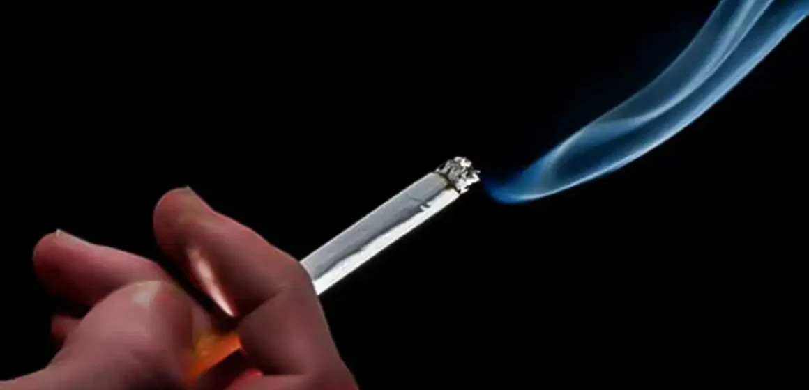 STF suspende julgamento sobre venda de cigarros saborizados