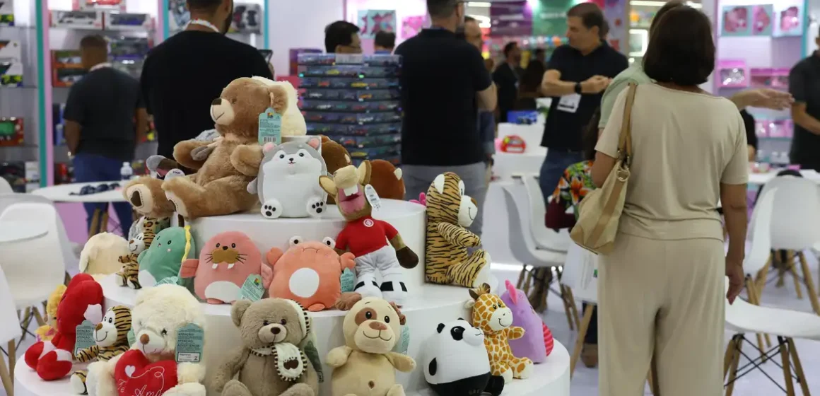 Mercado de brinquedos cresceu 36% em vendas em 4 anos, diz Abrinq