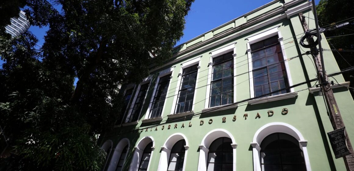 PGE abre inscrições para processos seletivos de estágio em nível superior e pós-graduação