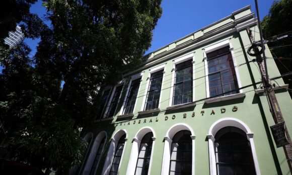 PGE abre inscrições para processos seletivos de estágio em nível superior e pós-graduação