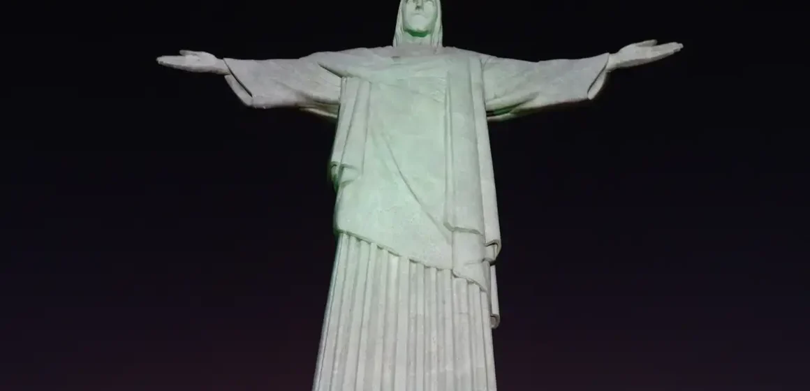 Cristo Redentor é o atrativo mais procurado no exterior em 2024