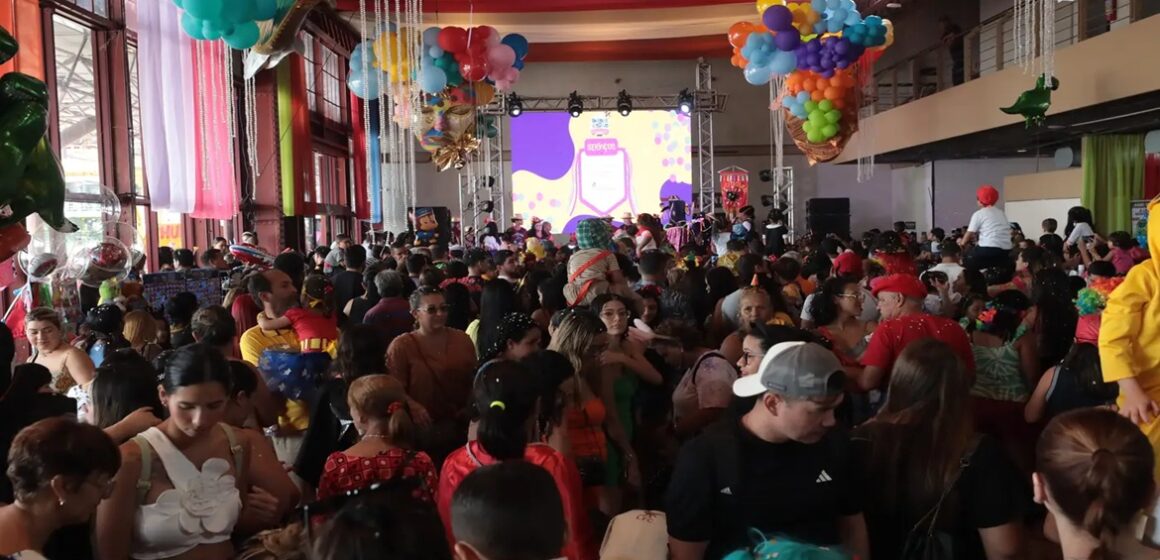Tradicional Bailinho da Estação das Docas atrai centenas de visitantes ao complexo turístico de Belém