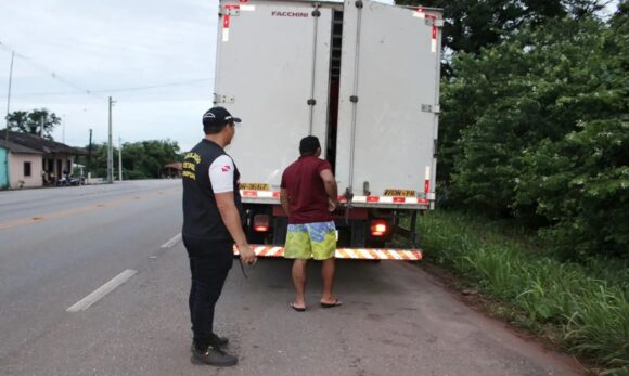 Tem início a fiscalização de circulação do pescado paraense durante a semana santa