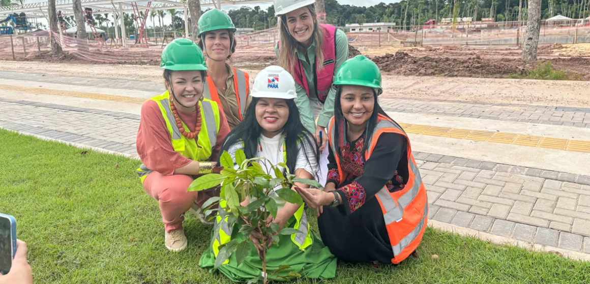 Ministra dos Povos Indígenas conhece obras do Parque da Cidade, em Belém