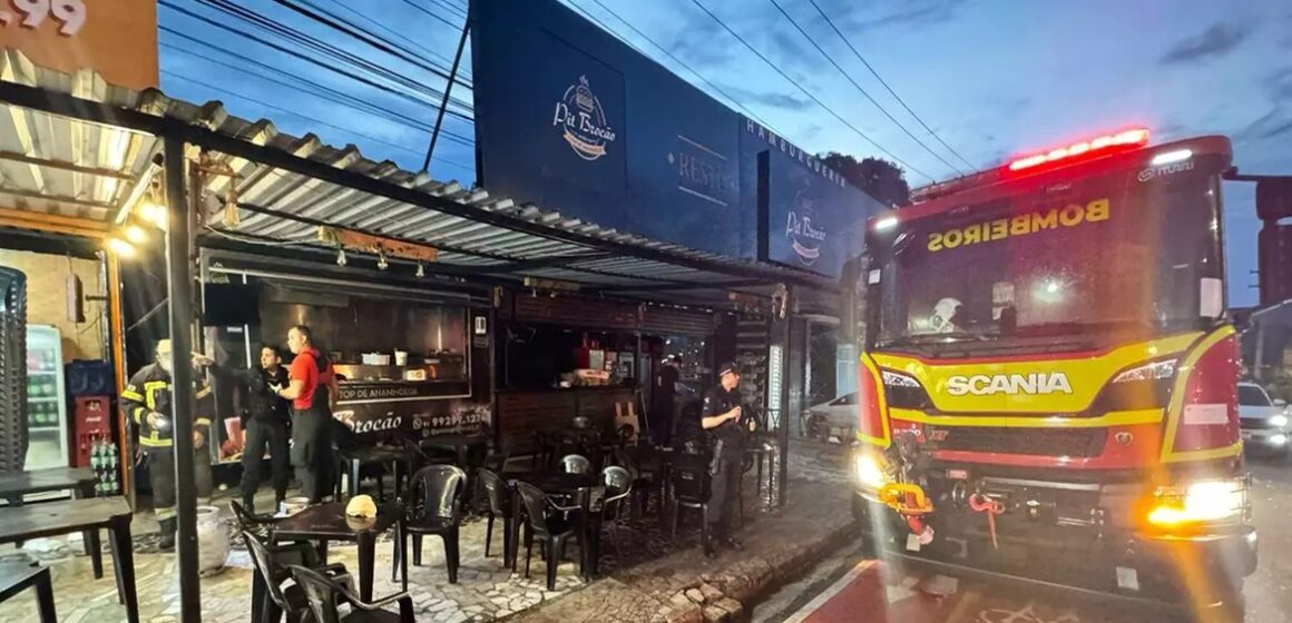 Quatro pessoas ficam feridas em Ananindeua após explosão de botijão de gás em lanchonete