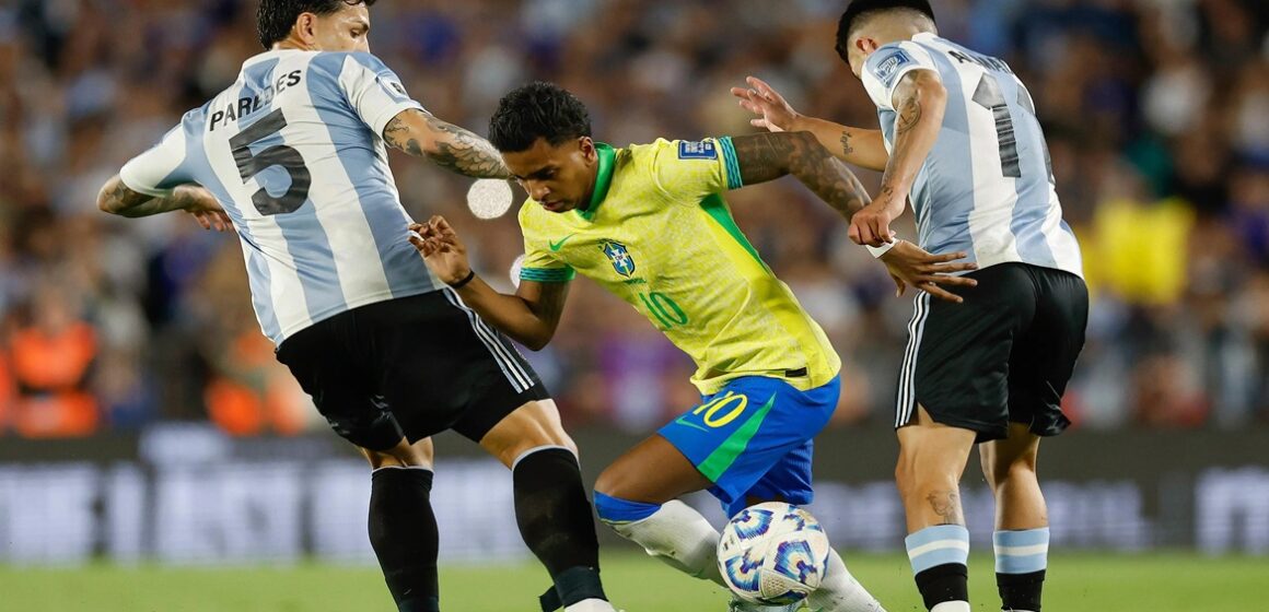 Brasil é goleado pela Argentina pelas Eliminatórias da Copa