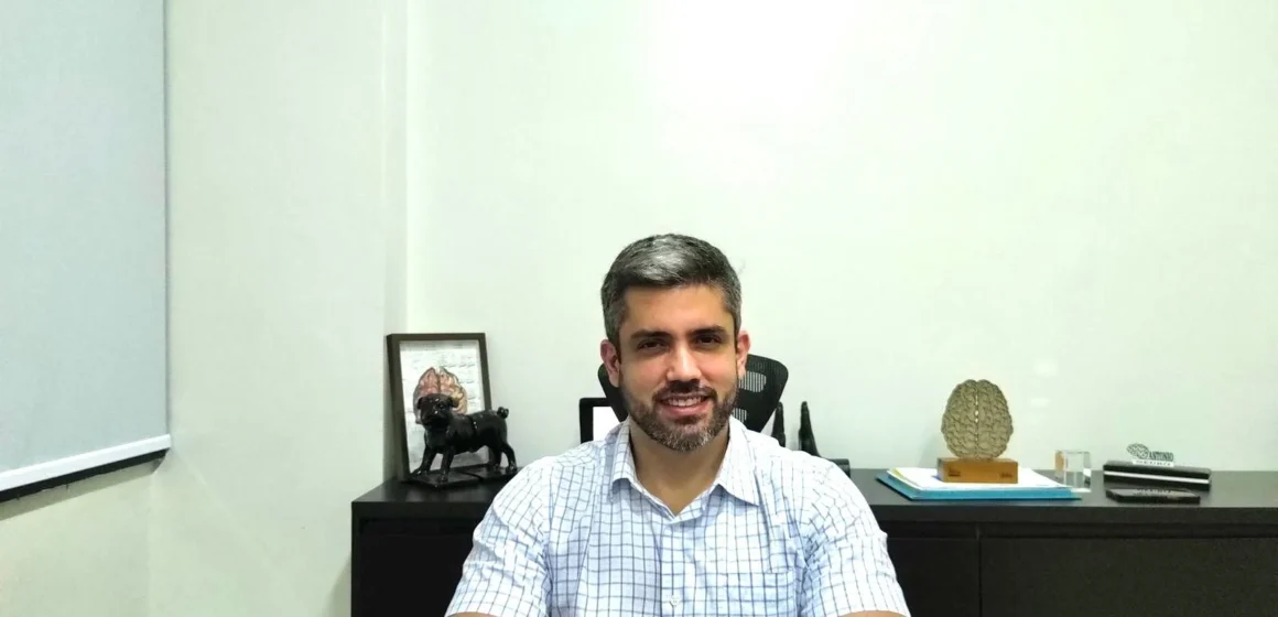 Neurologista palestra sobre Estratégias de Resgate na Trombectomia