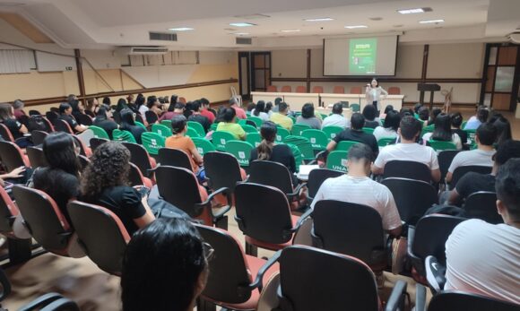 UNAMA inaugura projeto gratuito de cinema, em Ananindeua