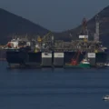 Transpetro contrata nove navios para descarregar óleo de plataformas