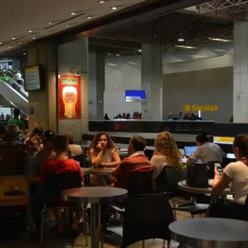 Gestores de franquias de sucesso compartilham lições em evento de negócios