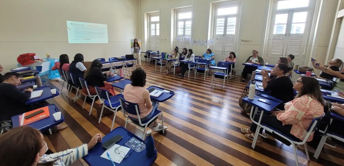 Seduc capacita educadores de todas as áreas do Pará com o objetivo de reforçar estratégias de alfabetização precoce