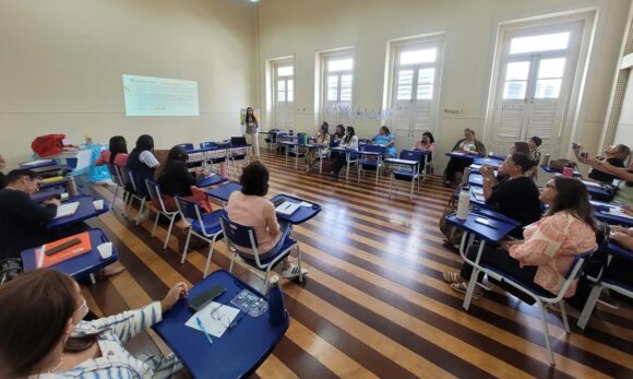 Seduc capacita educadores de todas as áreas do Pará com o objetivo de reforçar estratégias de alfabetização precoce