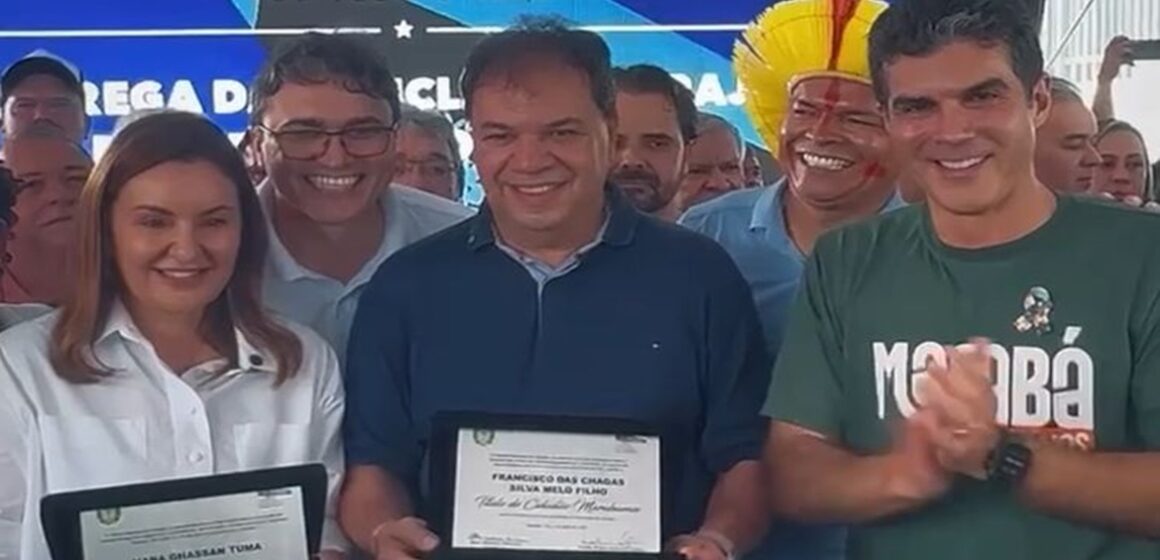 Chicão recebe título de cidadão marabaense