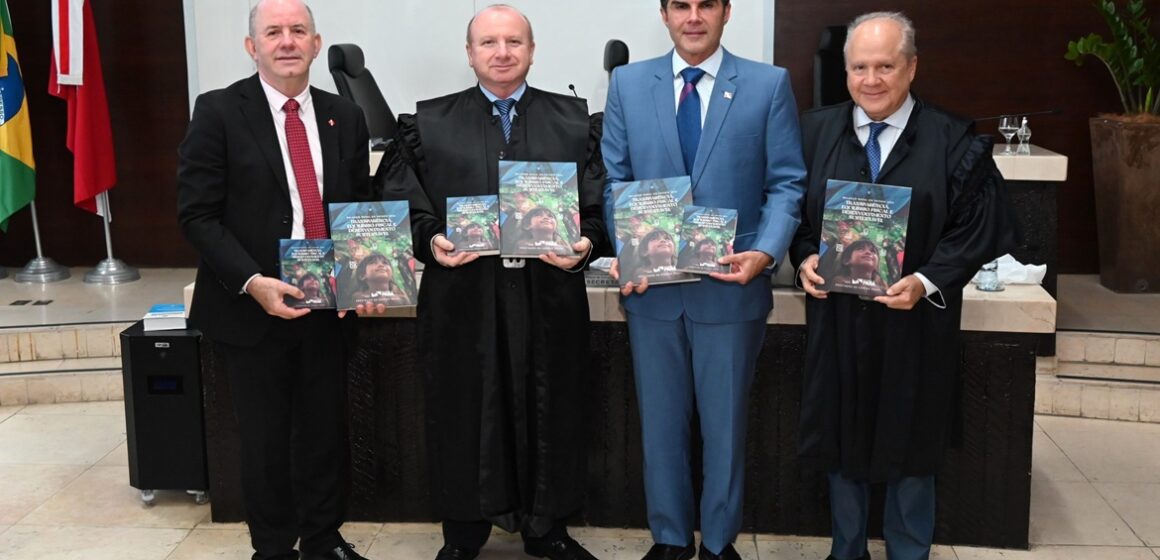 Governador Helder Barbalho apresenta o Balanço Geral – exercício 2024 aos membros do TCE-PA