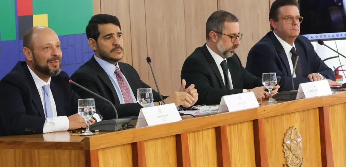 INSS: aposentados podem indicar descontos indevidos a partir do dia 14